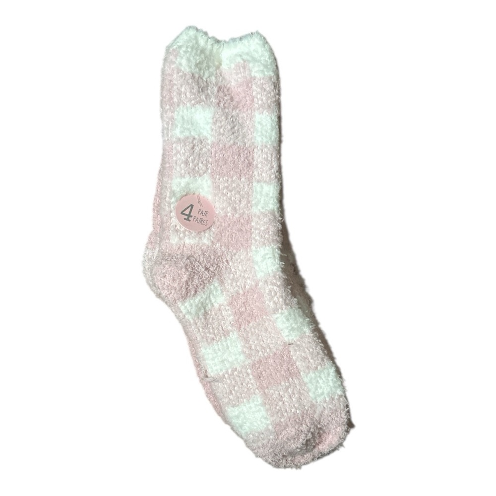 4 pack Pink and White Checkered Fuzzy Socks